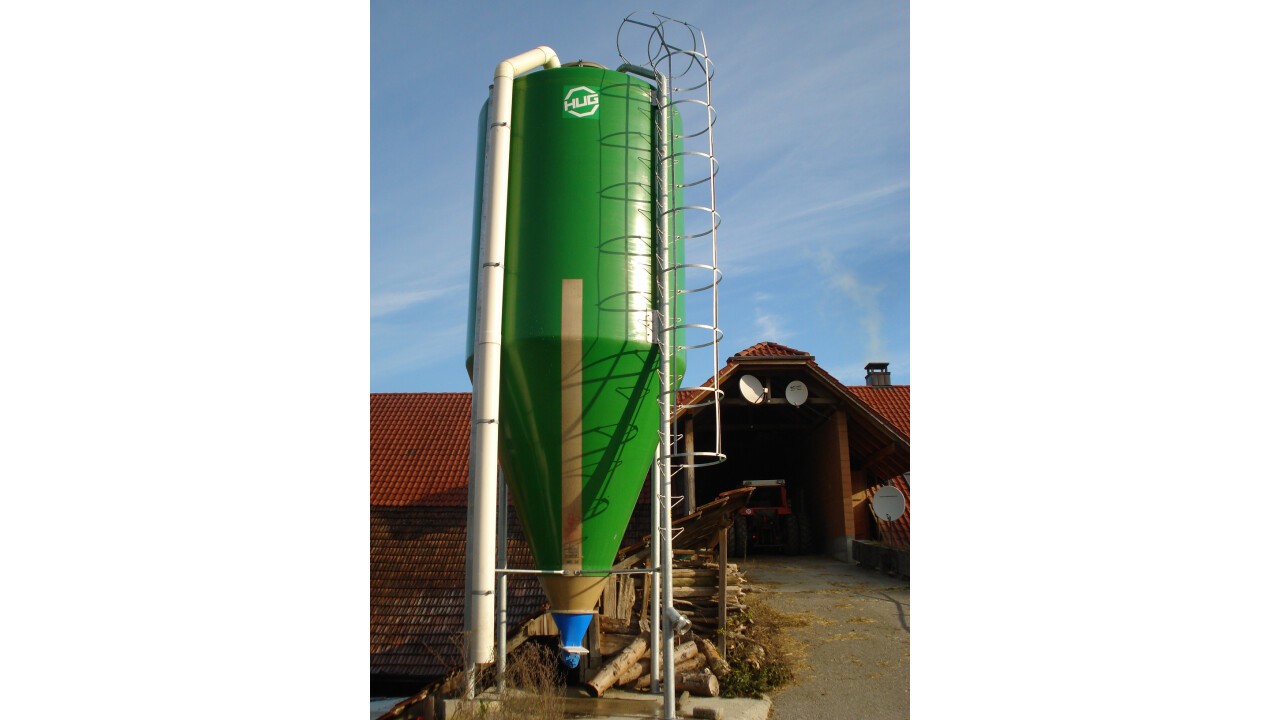 Aussen Lagerung: GFK Silo