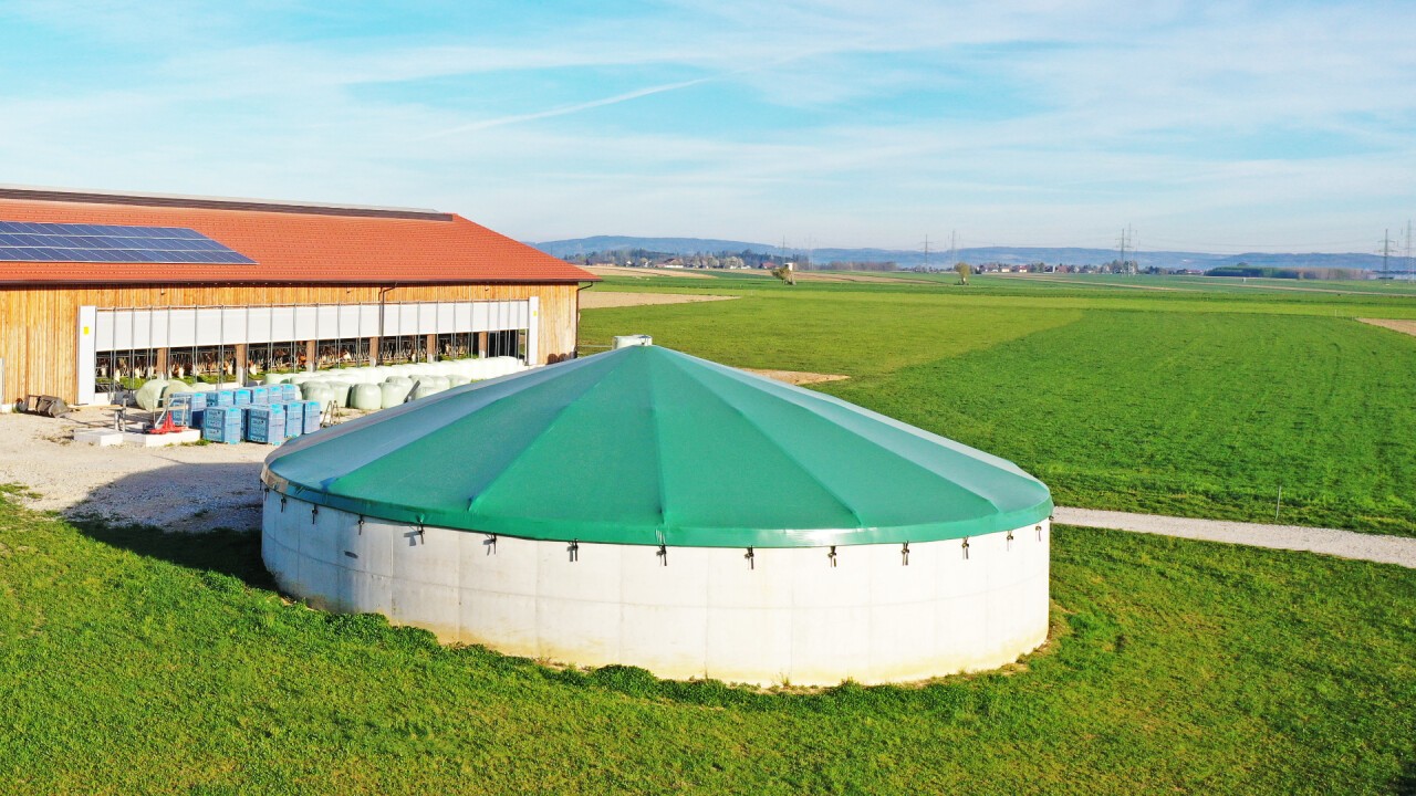 Freitragendes AGROTEL CenoTec Kuppeldach